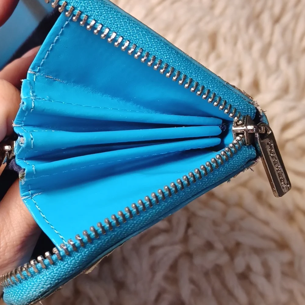 Wallet - Picture 8 of 15